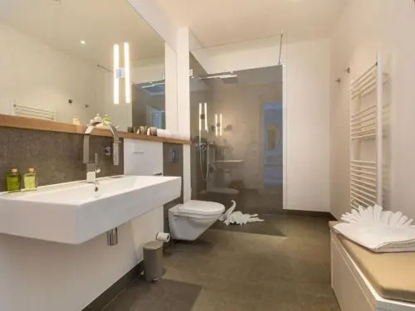 First F645 Wohnung 45 View