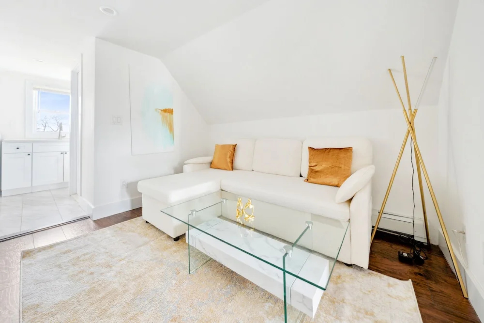 NY Luxury Apt Free Parking in PRIME Area