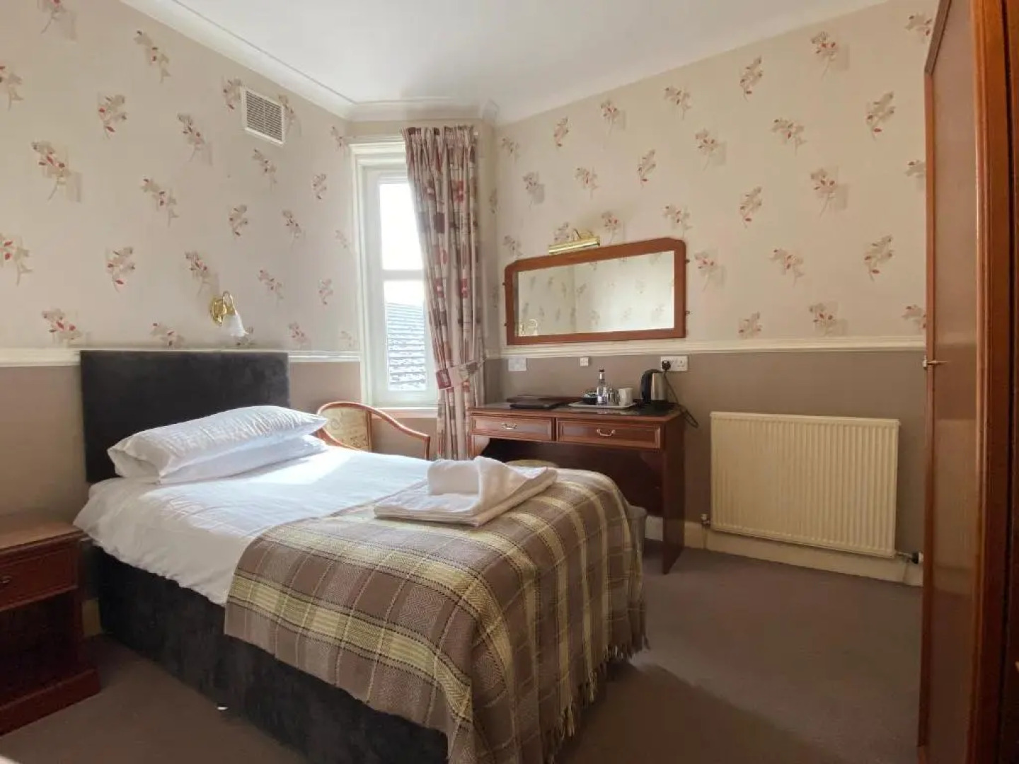 The Kings Arms Hotel