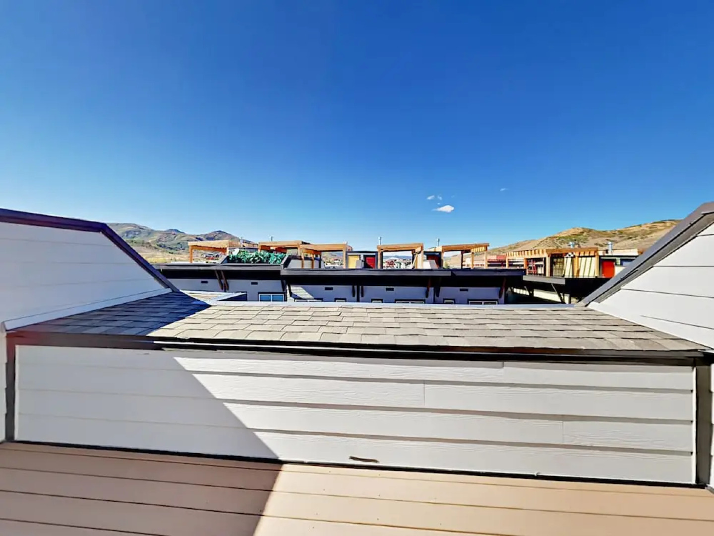 1370 Center Drive Home #6