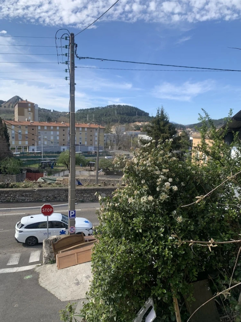 Maison de ville grande terrasse