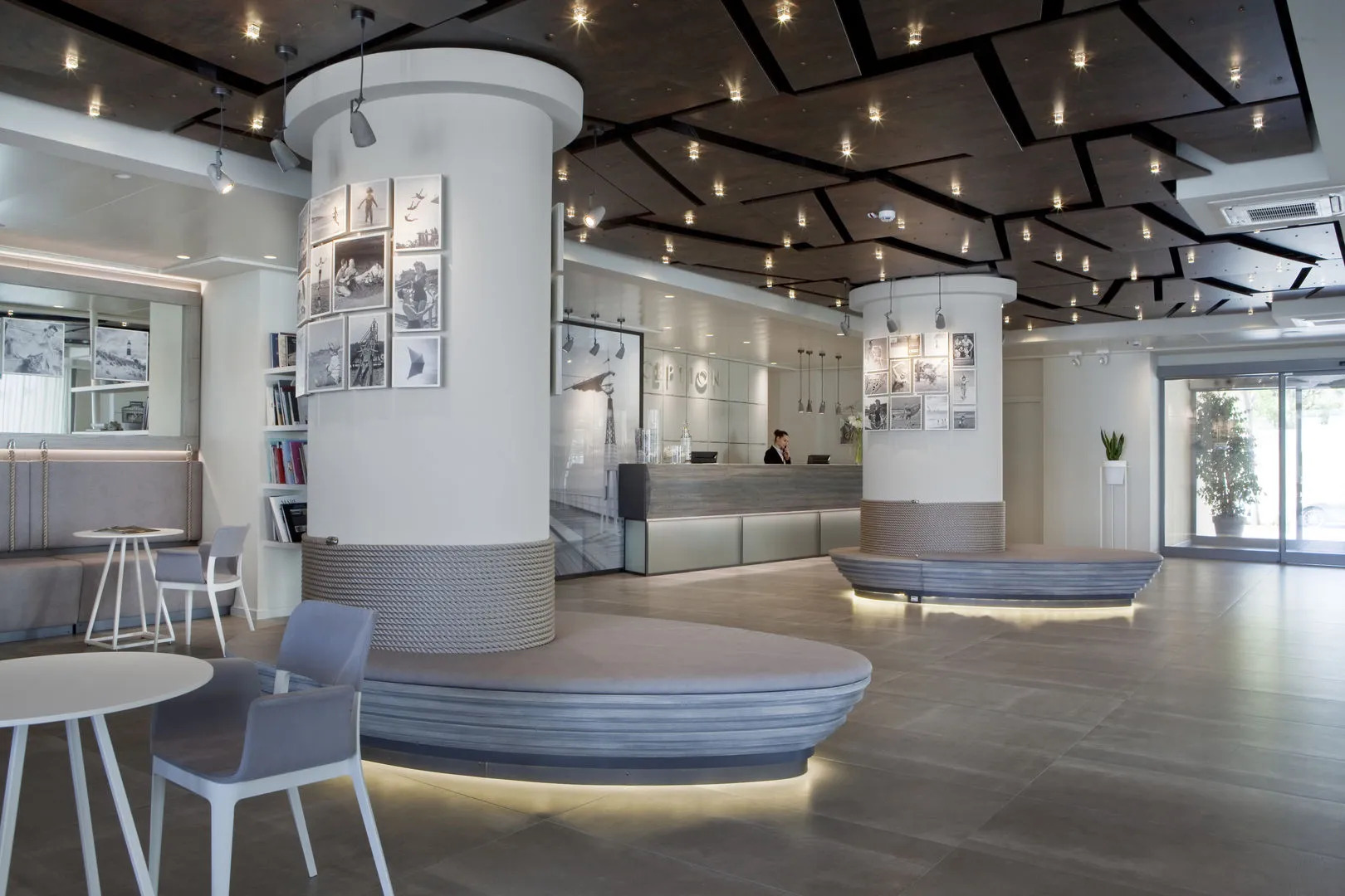 Nautilus Family Hotel