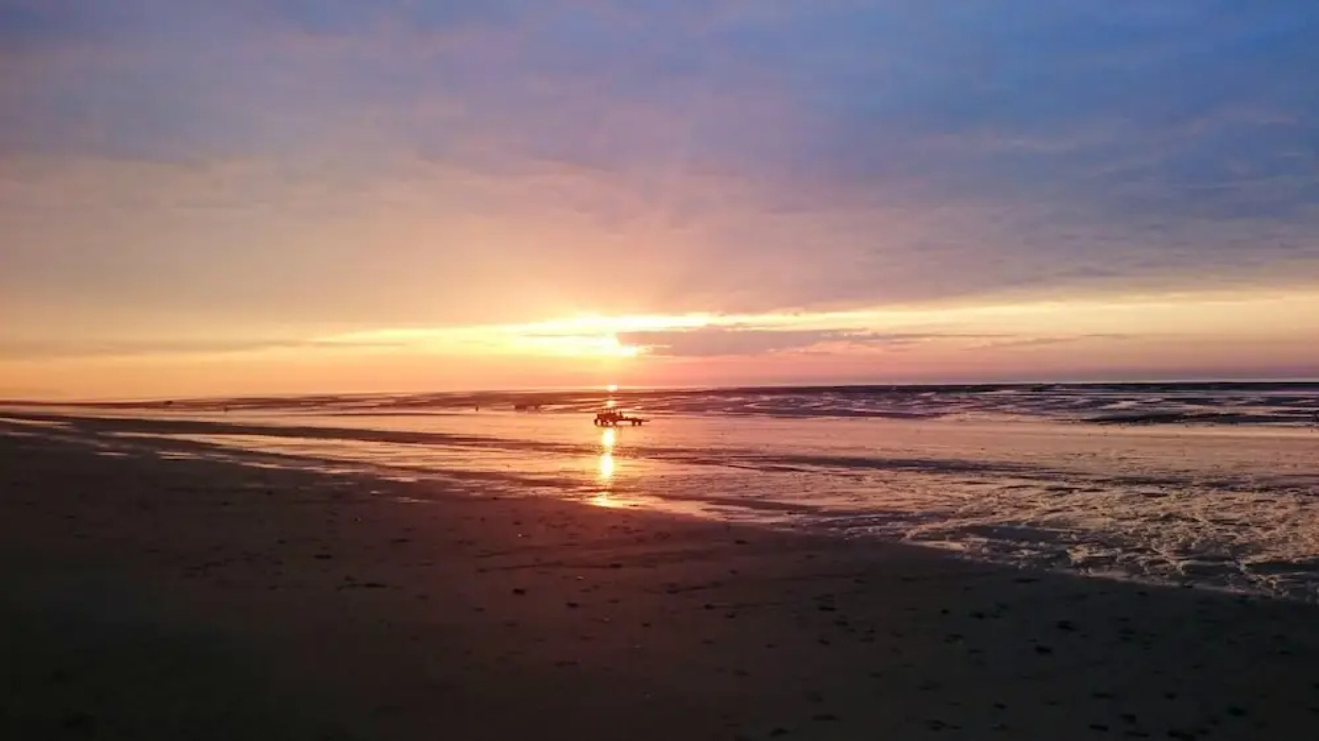 House With 2 Bedrooms in Chanteloup, With Wonderful Lake View, Furnish