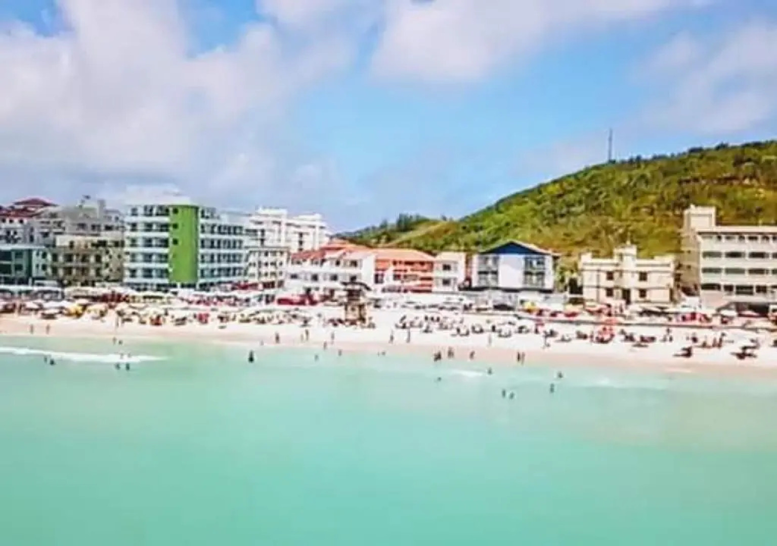 Praia do Forno Gruta Azul