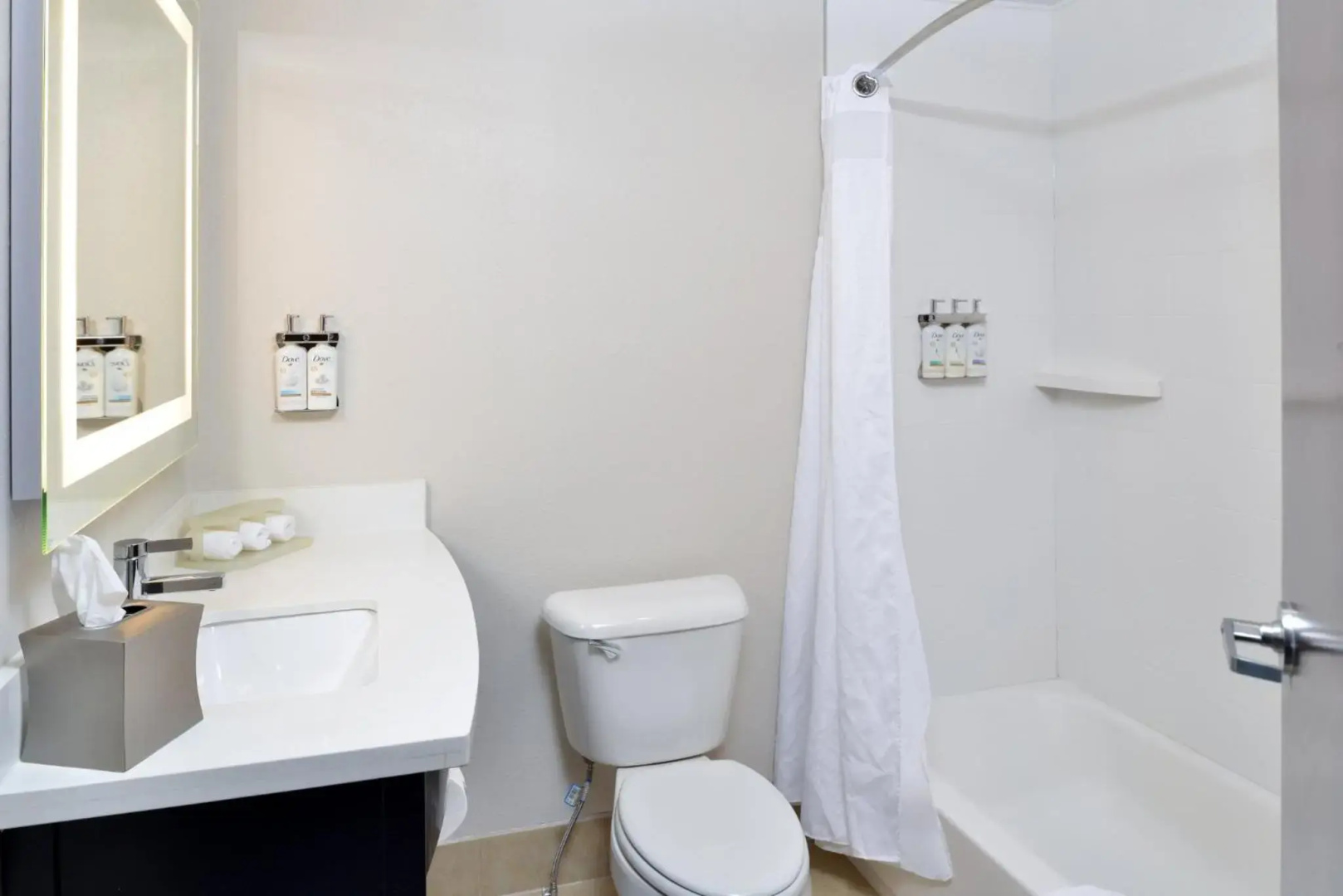 Holiday Inn Express Lewisburg/New Columbia by IHG