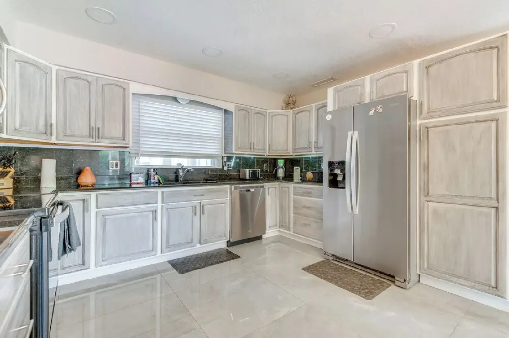 5 Mi to Beach: Retreat w/ Pool in Merritt Island