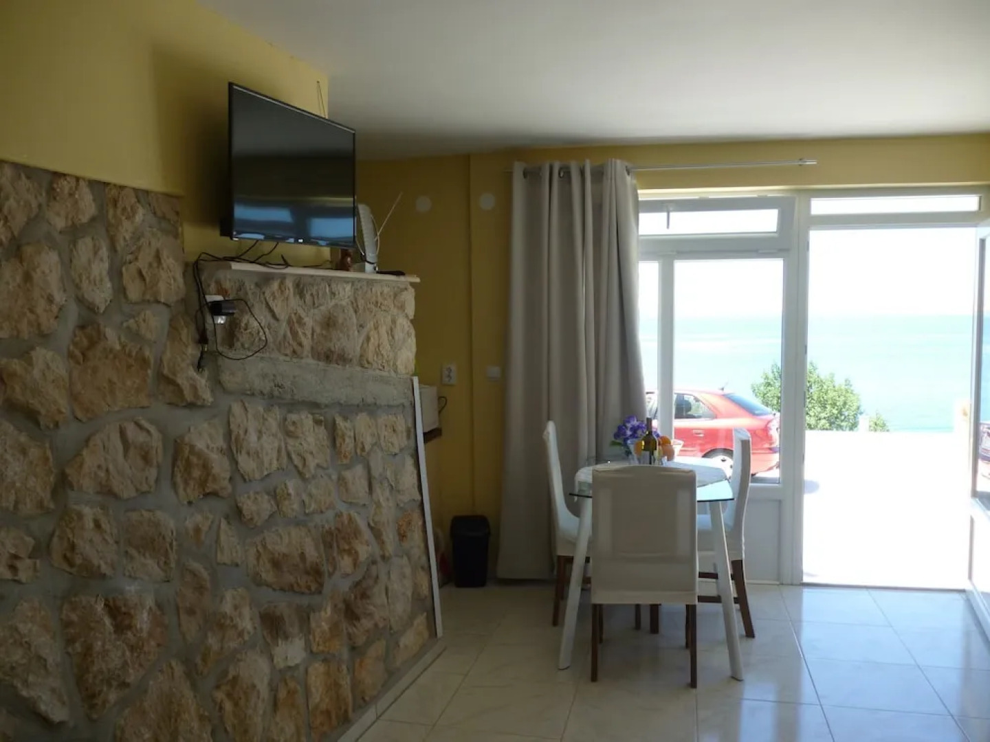 Apartments Niko-by the Beach