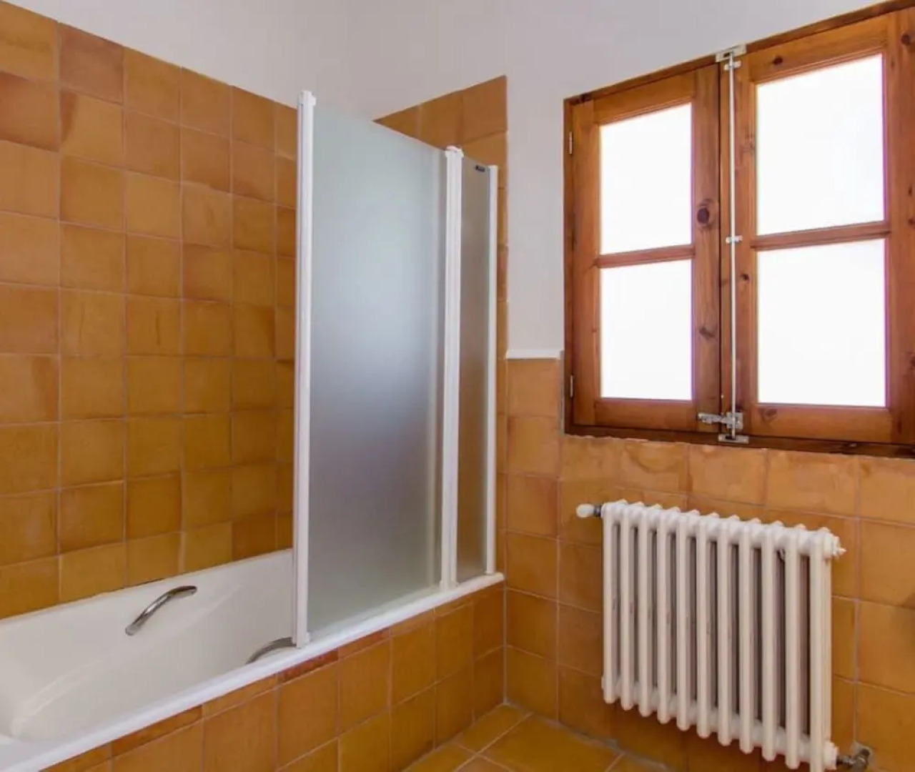 106541 Villa In Estellencs