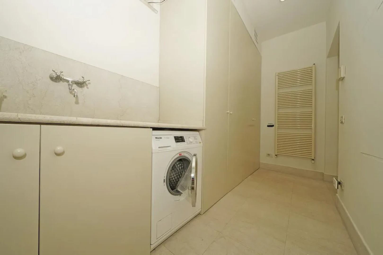 Villa San Carlo in Ro