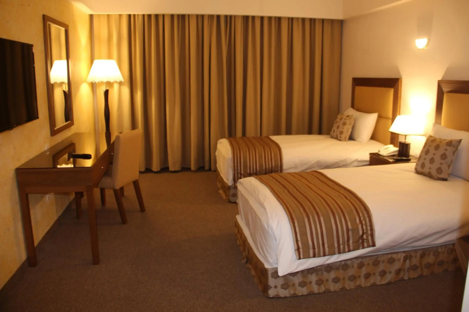 Saray Hotel