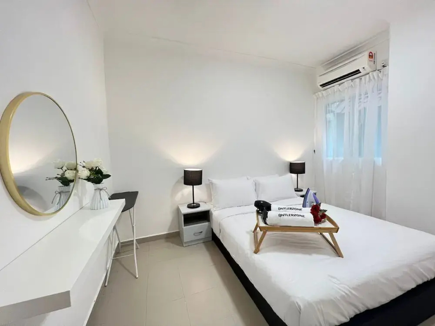 Tiara Desaru By Antlerzone