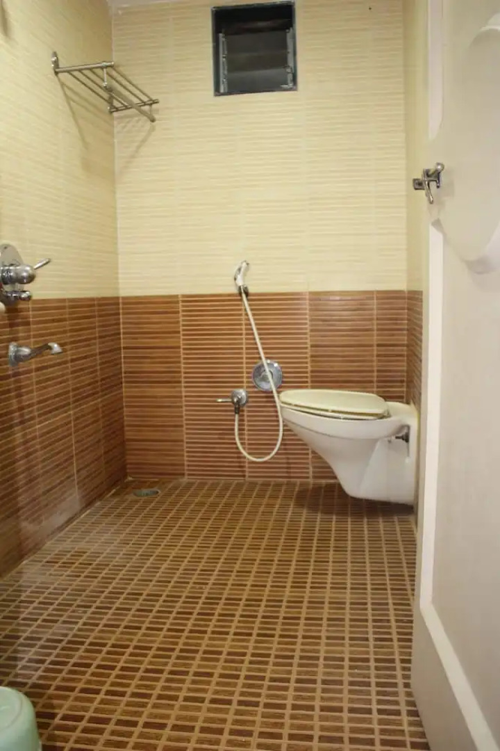 Hotel Niraj International