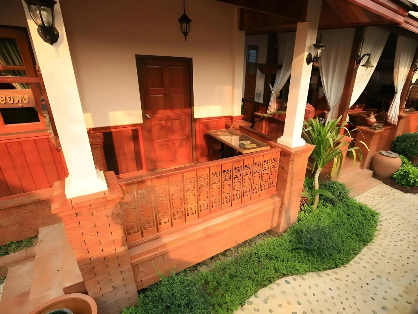 Bantham Hill Homestay