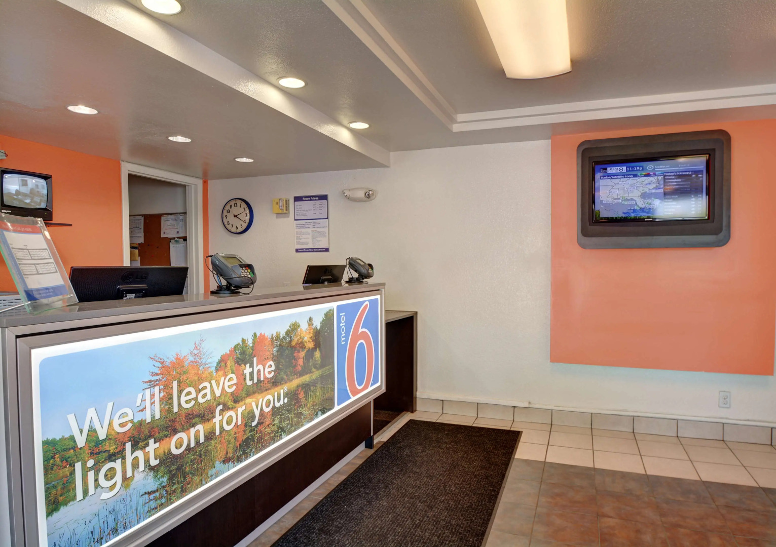 Motel 6 Chicopee, MA - Springfield