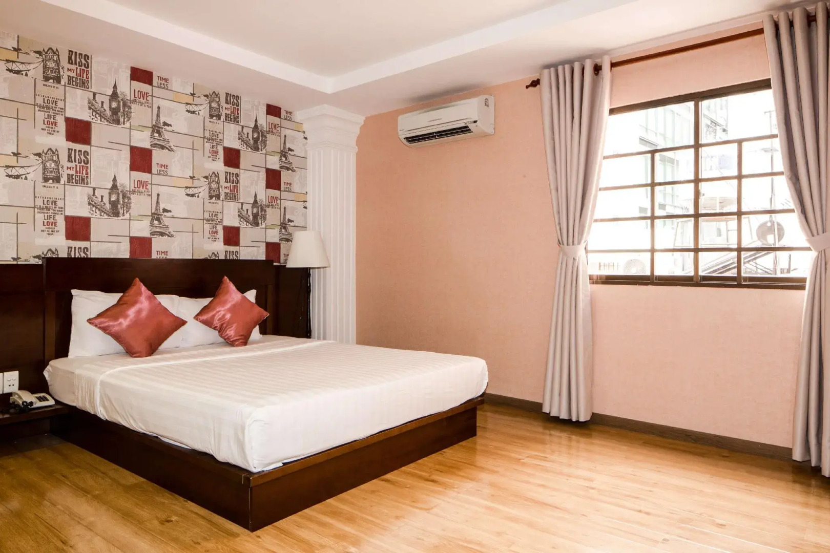 Little Brick Saigon Hotel