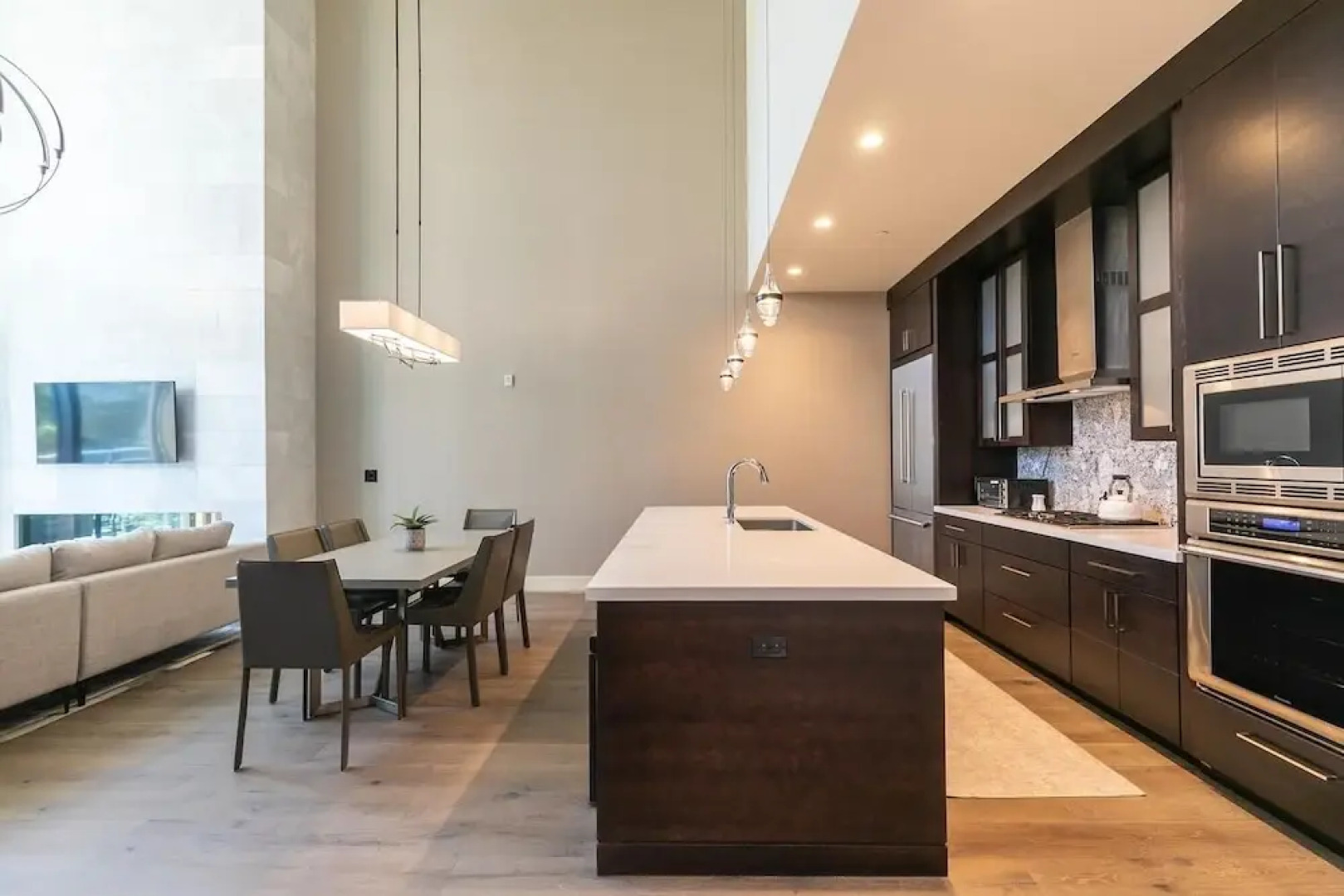 Crystal Bay Penthouse 301 3 Bedroom Condo