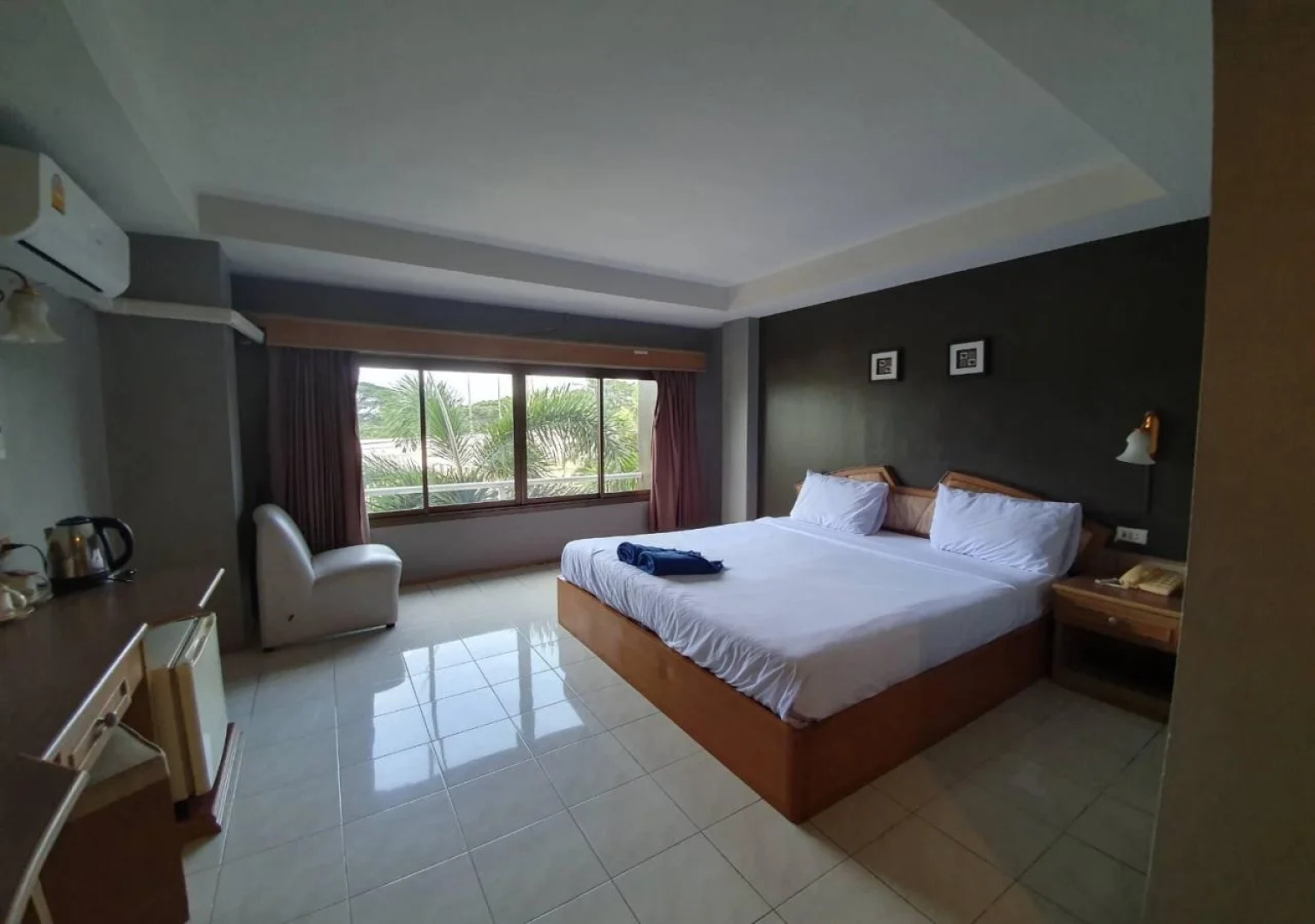 Highway Hotel Khon Kaen