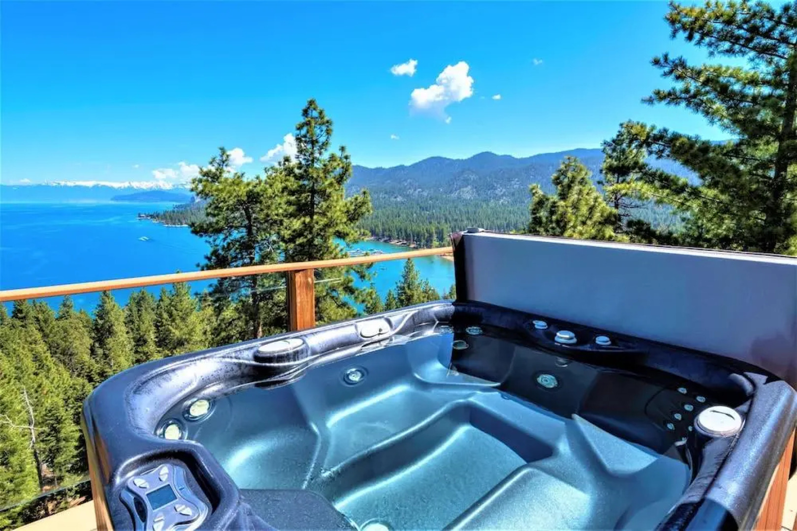 Lx10: Lake View Jewel Estate With Pool Table