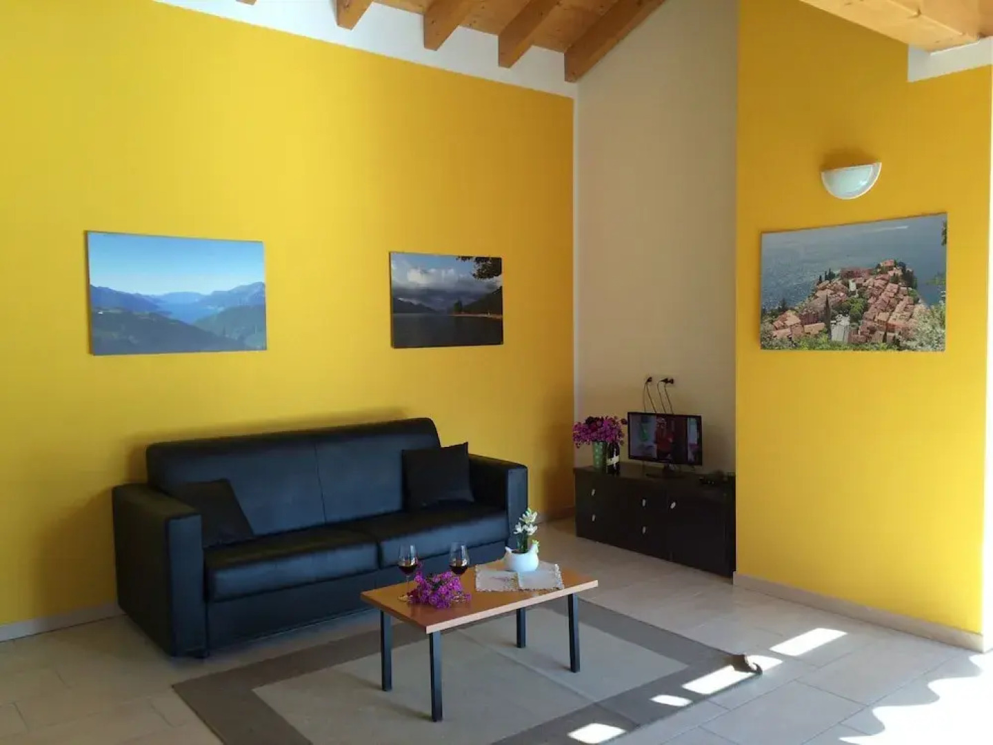 Spacious Apartment in Vercana with Hot Tub