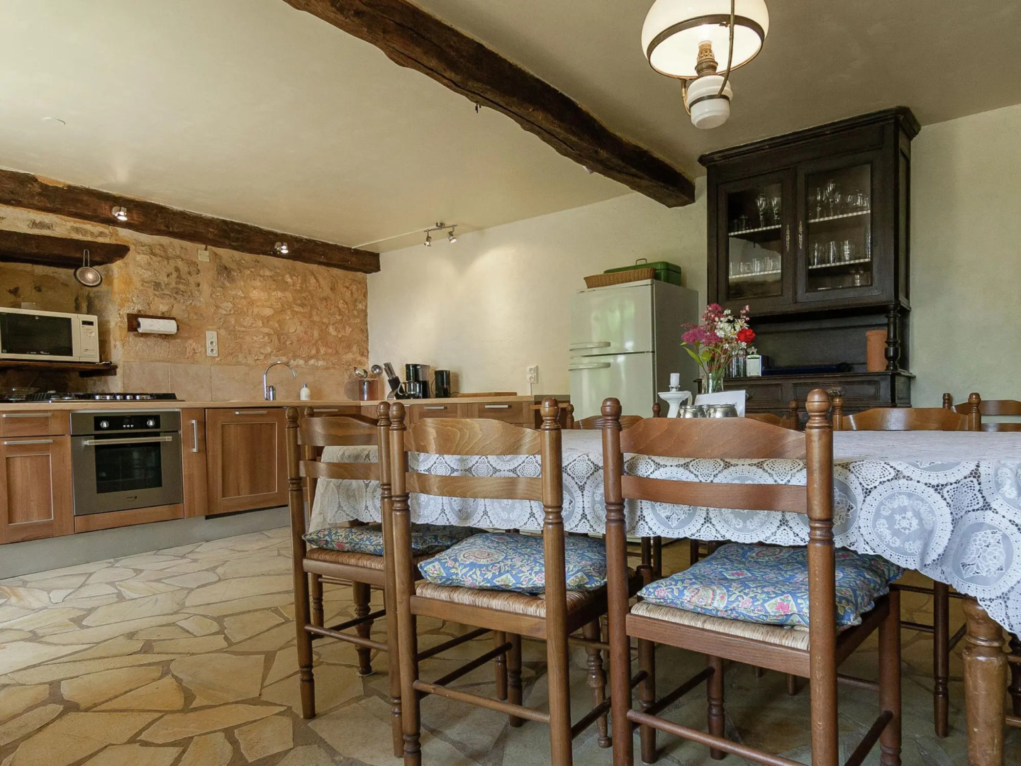 Quaint Mansion in Aquitaine estate with private garden