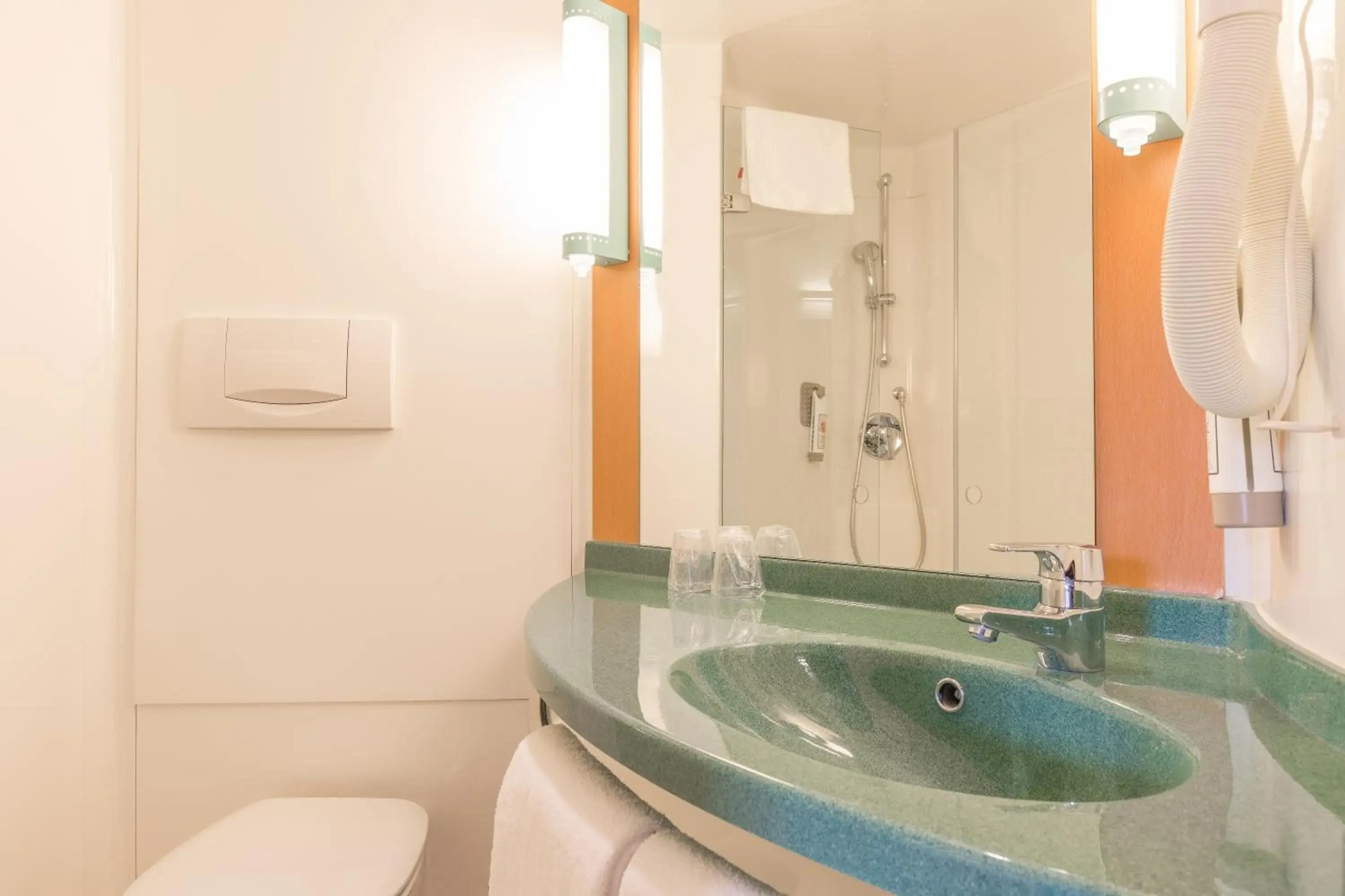 ibis Geneve Aeroport