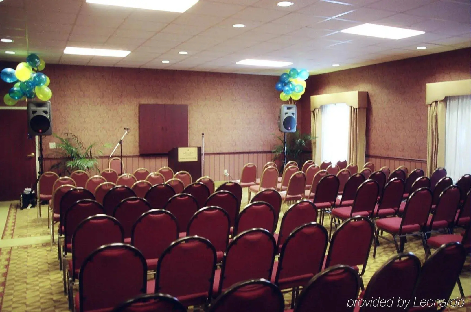 Holiday Inn Express Hotel & Suites Tampa-Fairgrounds-Casino by IHG
