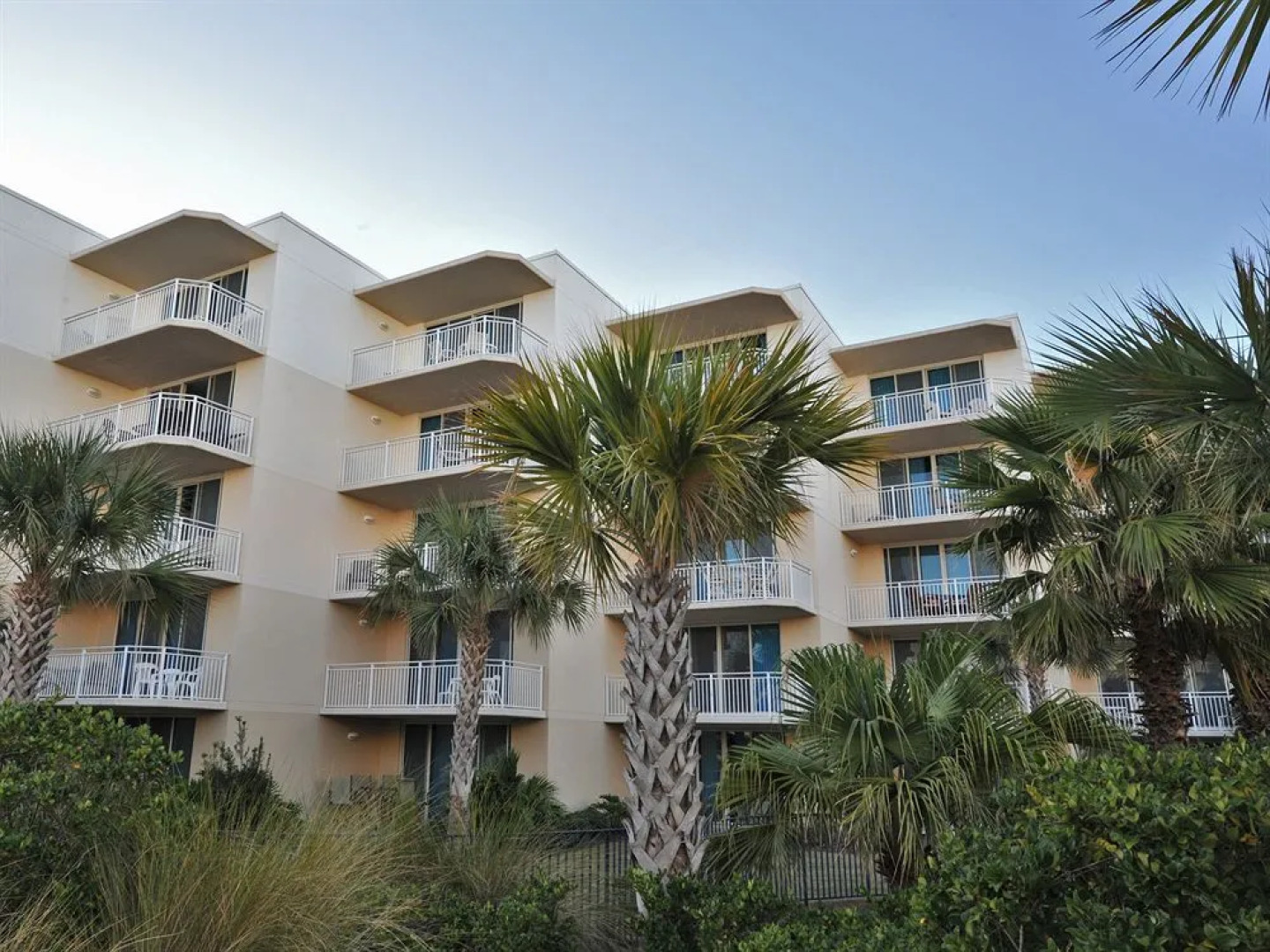 Waterscape Condominiums