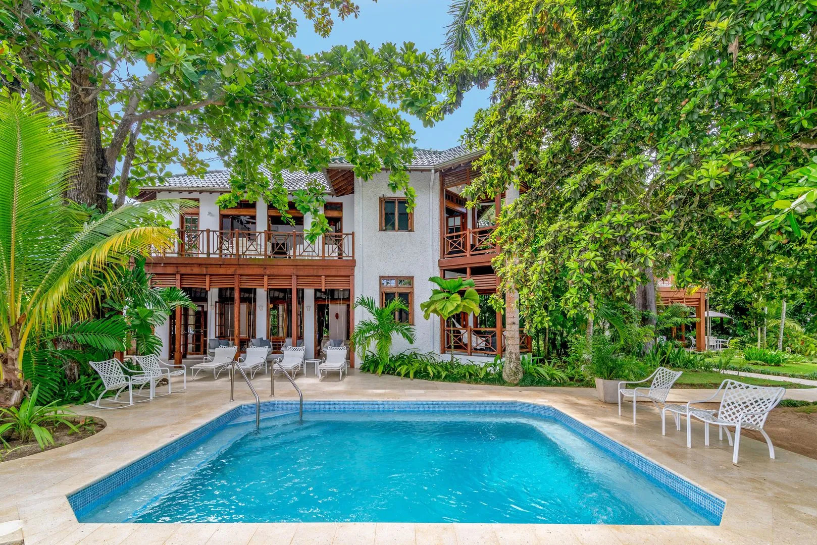 Idle Awhile The Villas