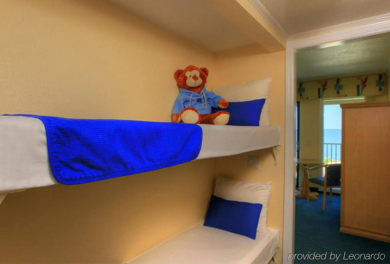 Sailport Waterfront Suites