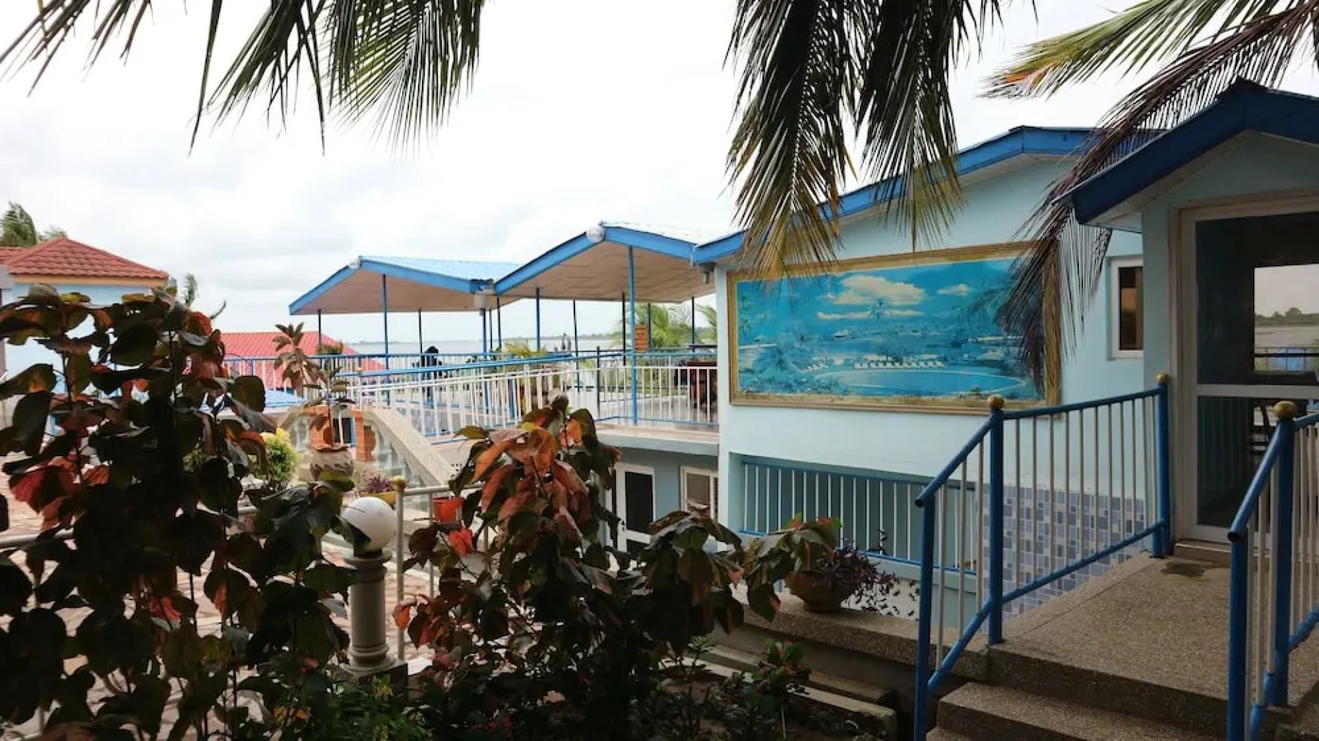 Waterfront Paradise Resort