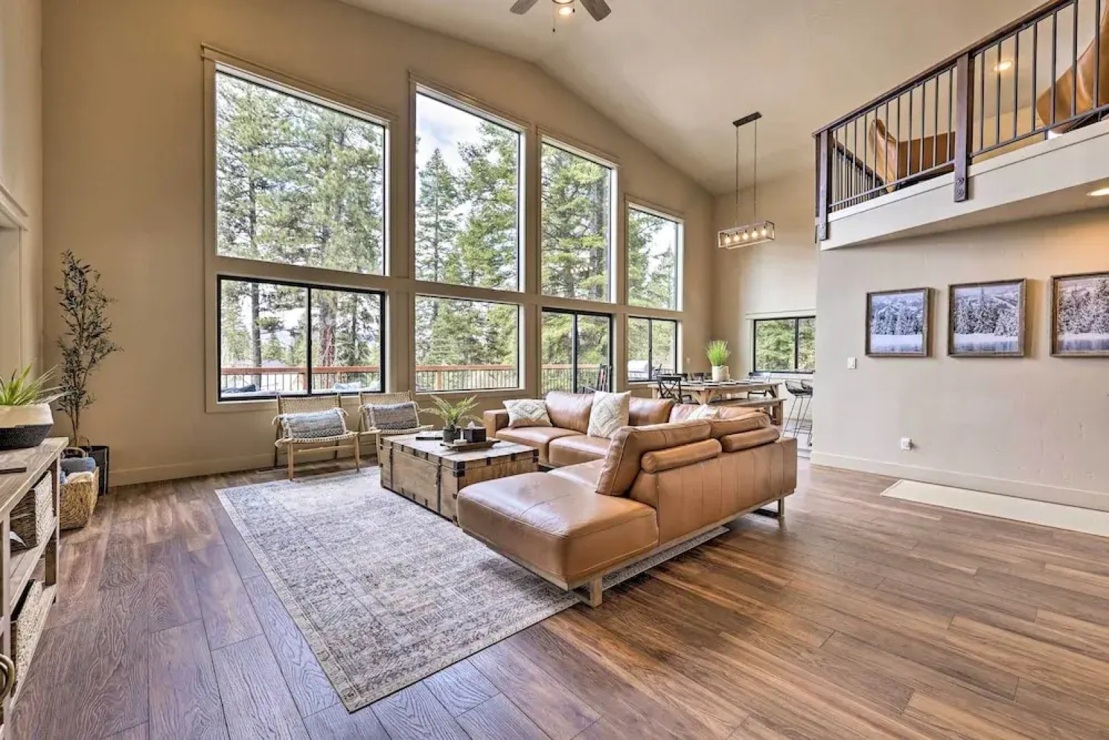 Sled Hill & Hot Tub Access: Mccall Family Cabin!