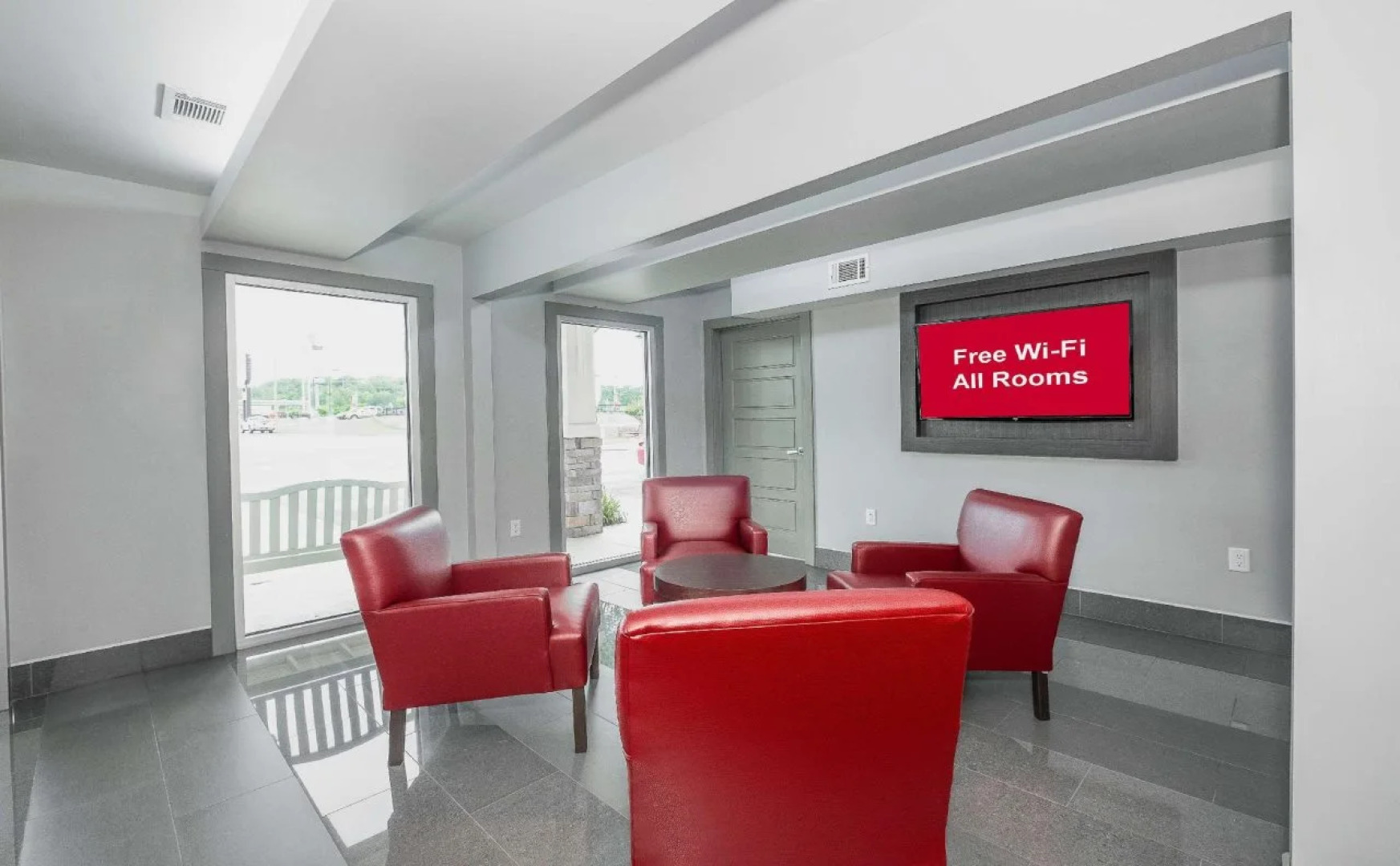 Red Roof Inn & Suites Calhoun