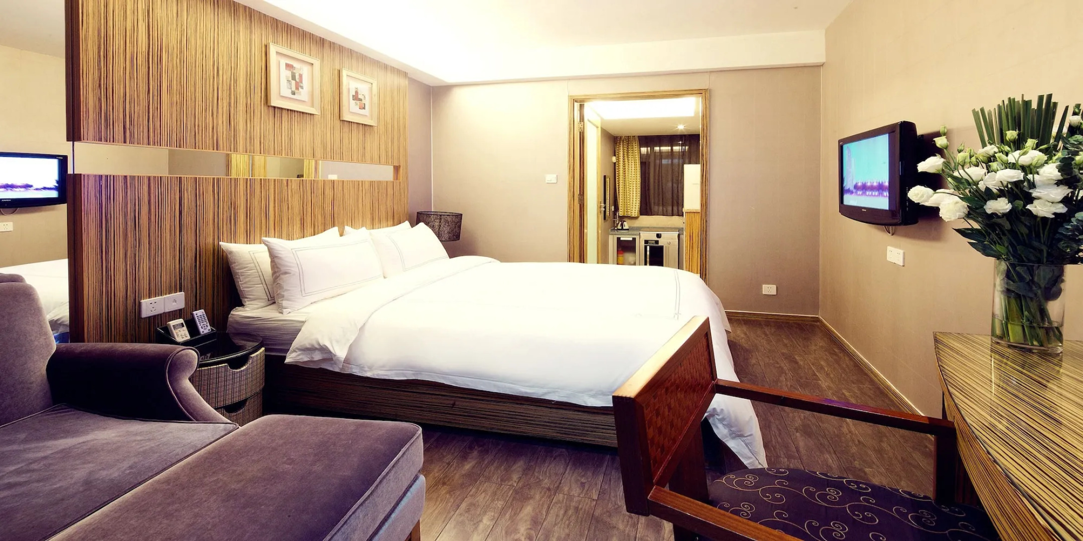 Sun Flower Hotel and Residence