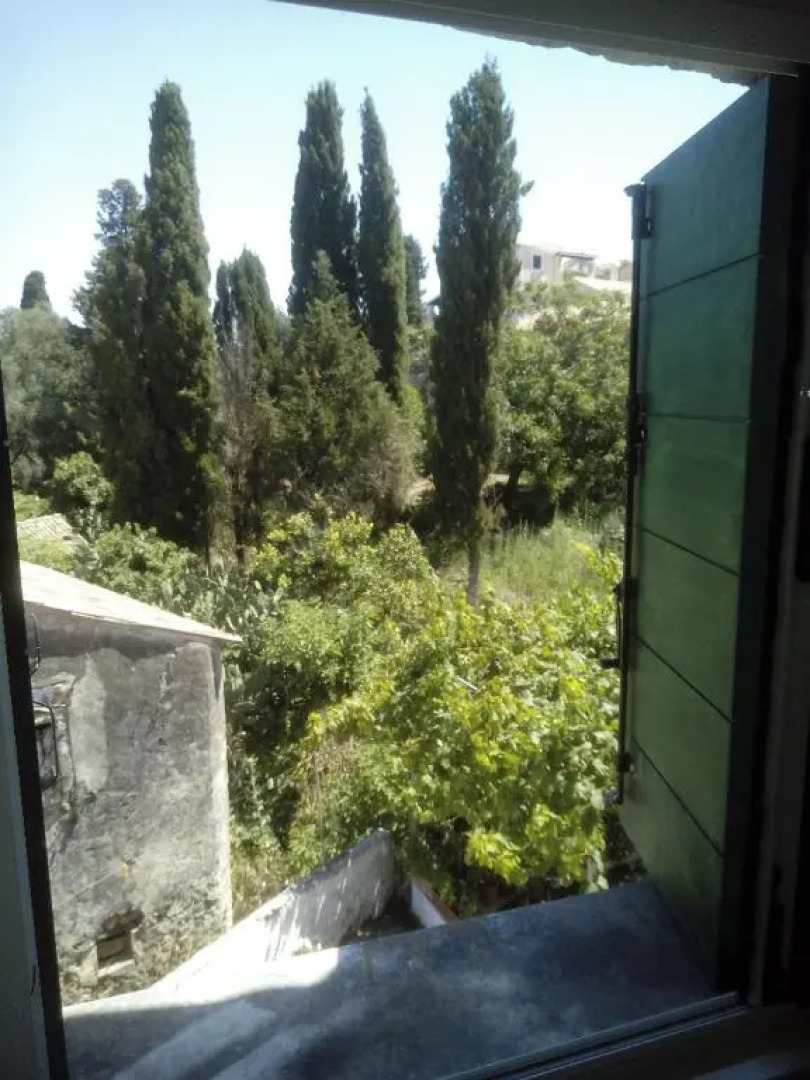 Michalis' House at Kouramades