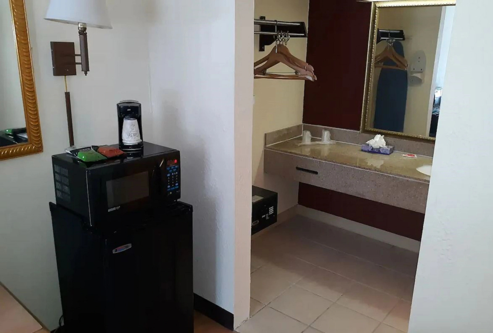 OYO Hotel Phenix City Central