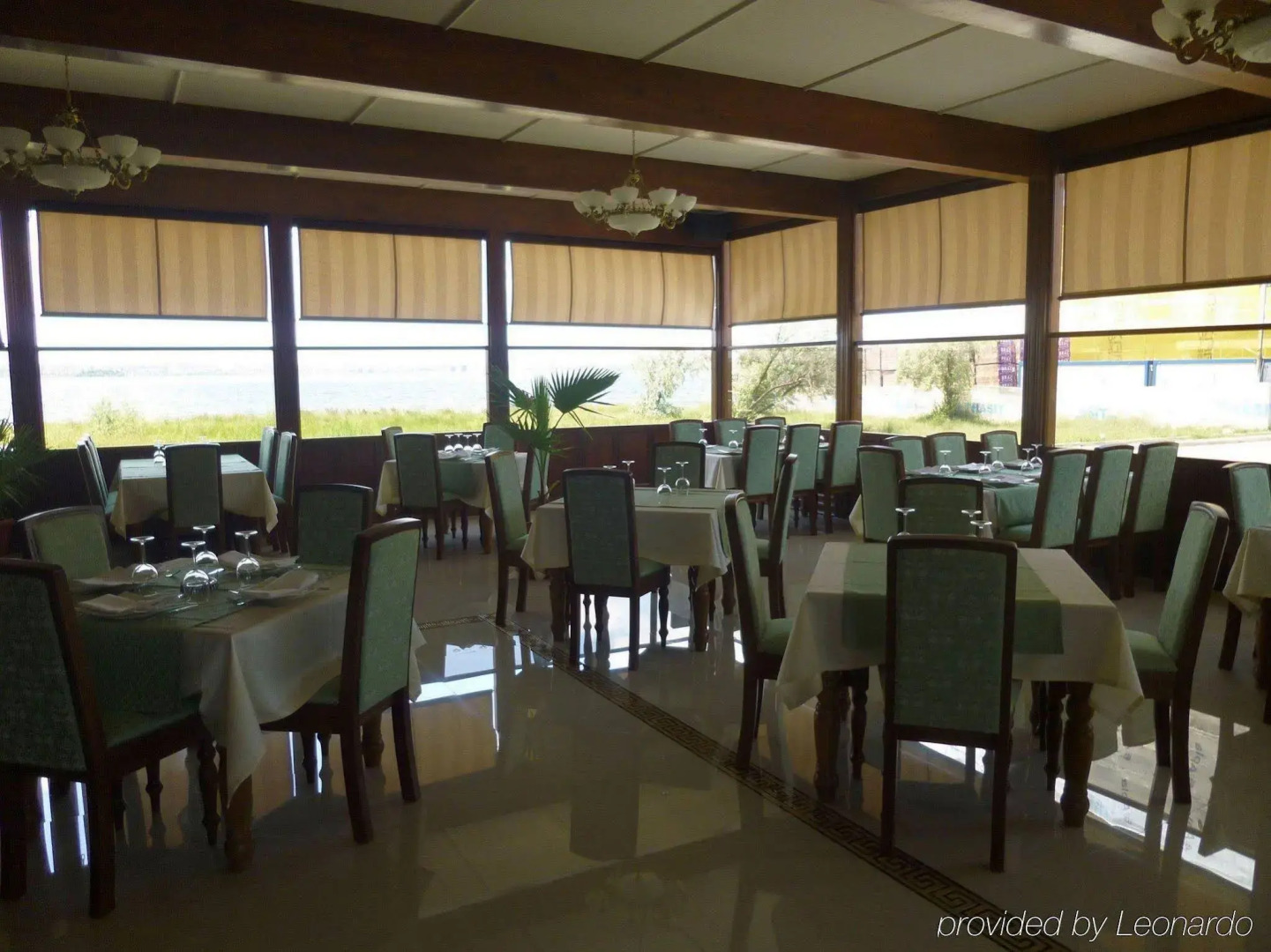 W Regal Boutique&Spa