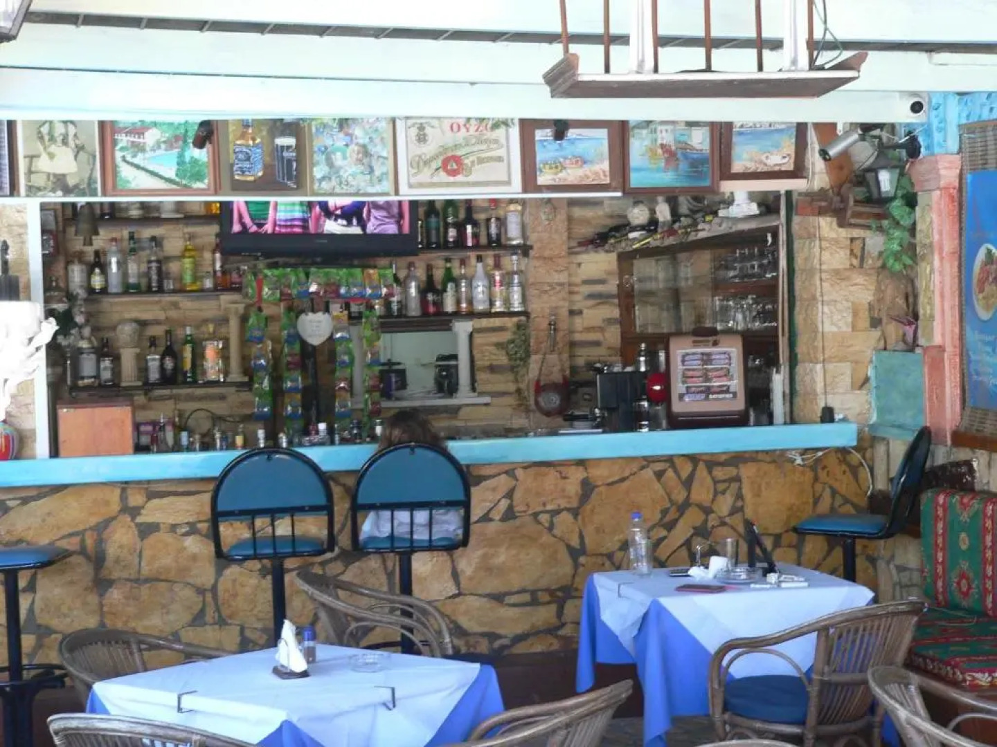 Alexandros Studios Apartments