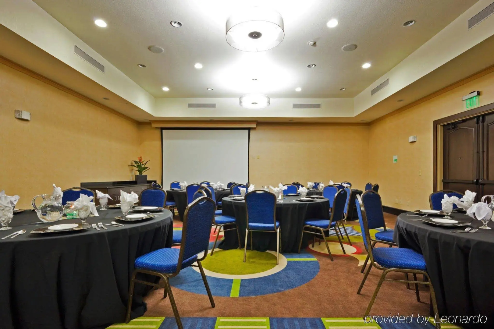 Holiday Inn Hotel & Suites Waco Northwest by IHG
