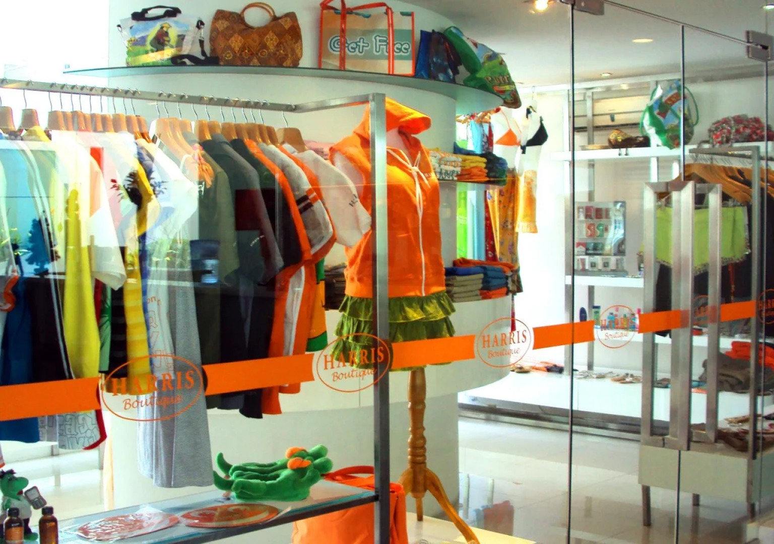 HARRIS Hotel & Residence Riverview Kuta Bali