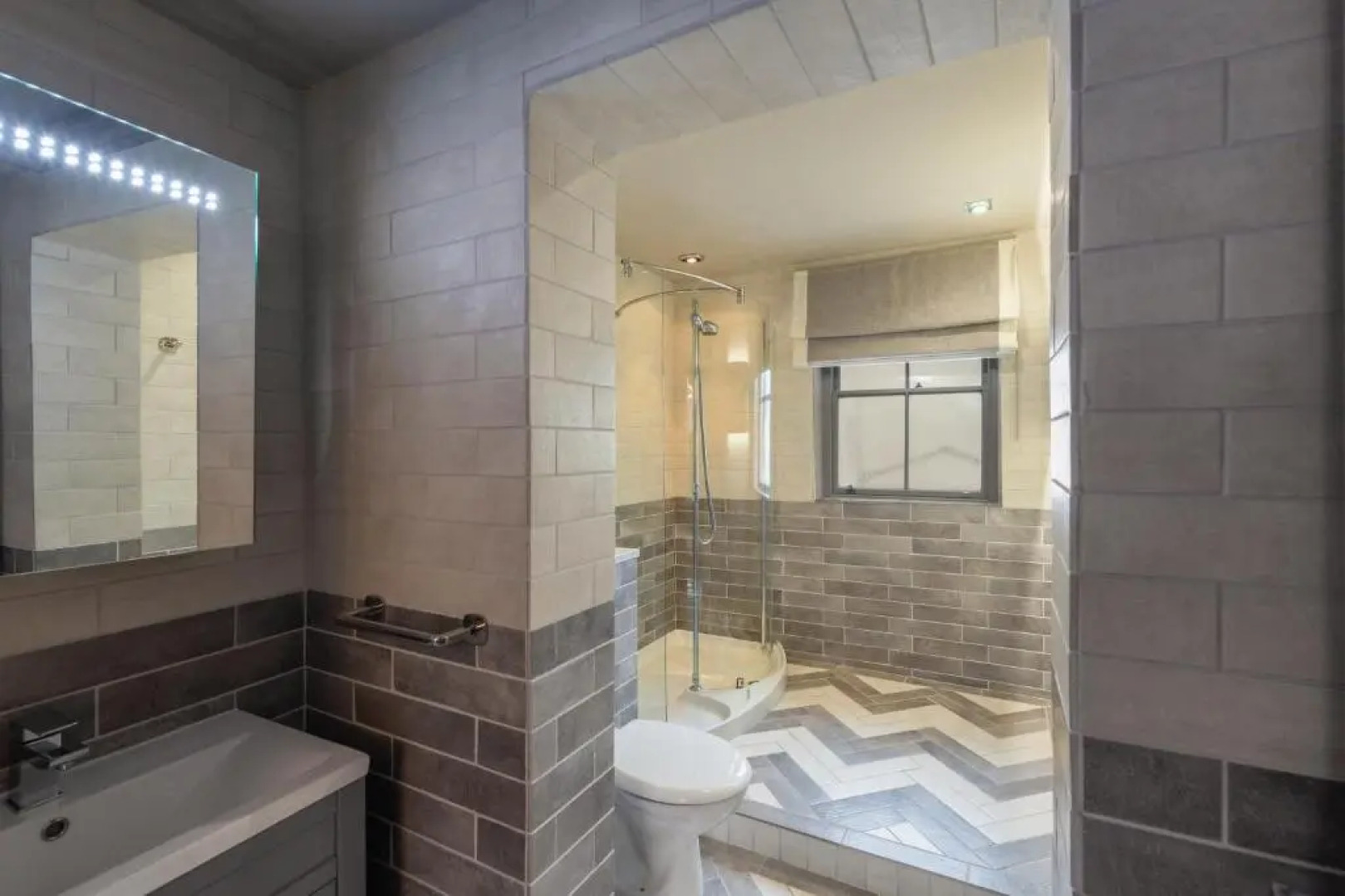 Georgian House Hotel