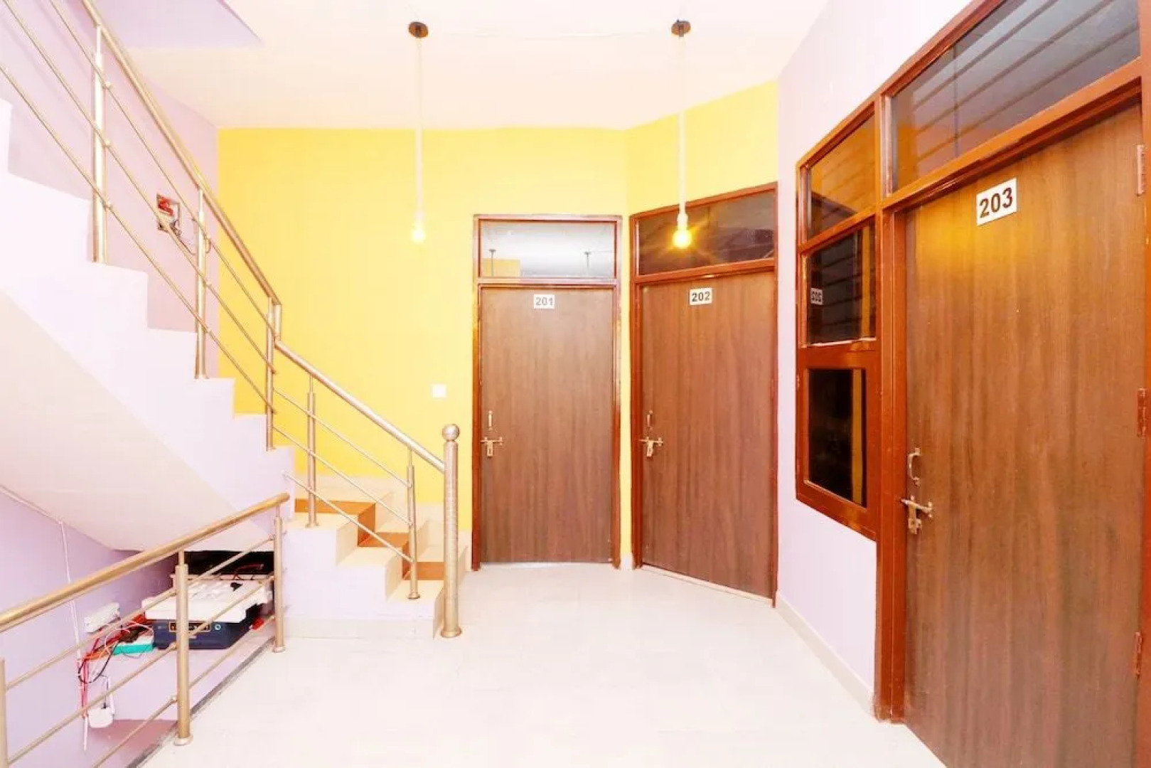 Oyo 39852 Hotel Noor