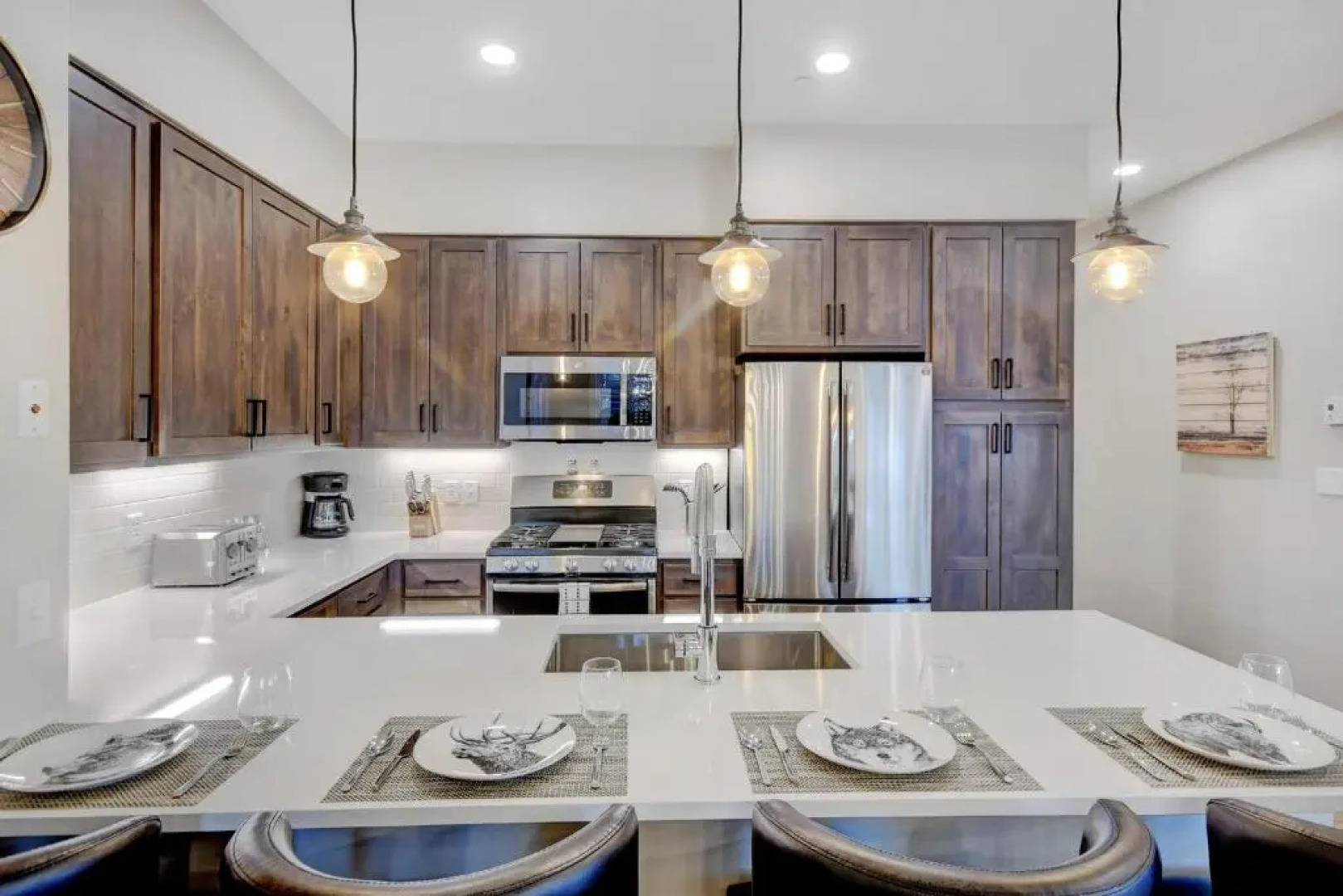 New Luxury Loft #107 Near Resort Huge Hot Tub & Views - FREE Activities & Equipment Rentals Daily