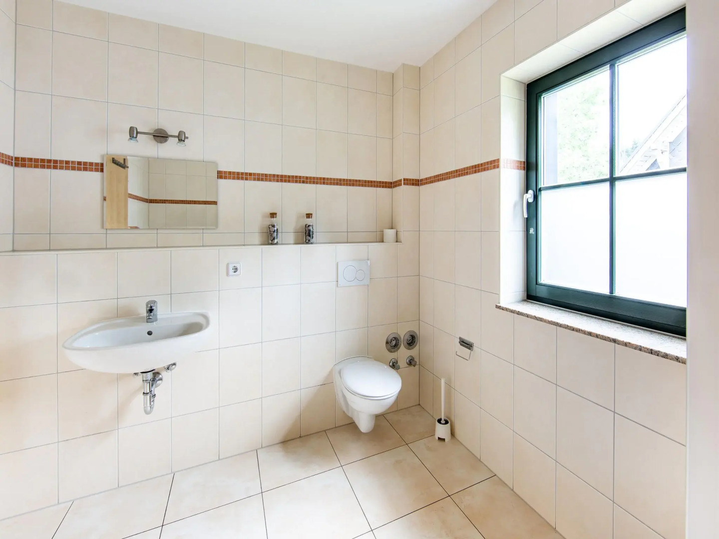 Apartment With Terrace and Garden