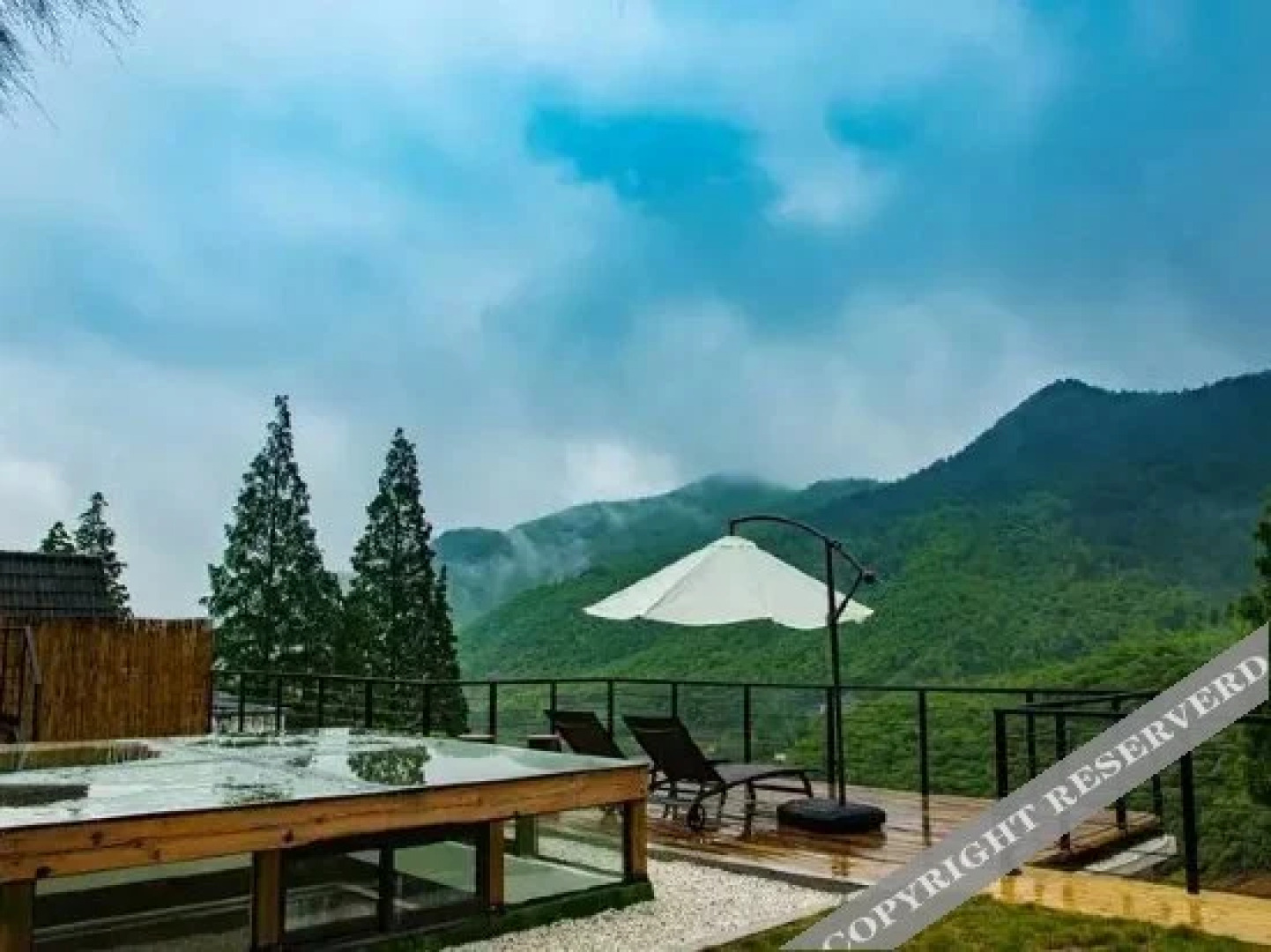 Shan Po Shang Hot Spring Resort