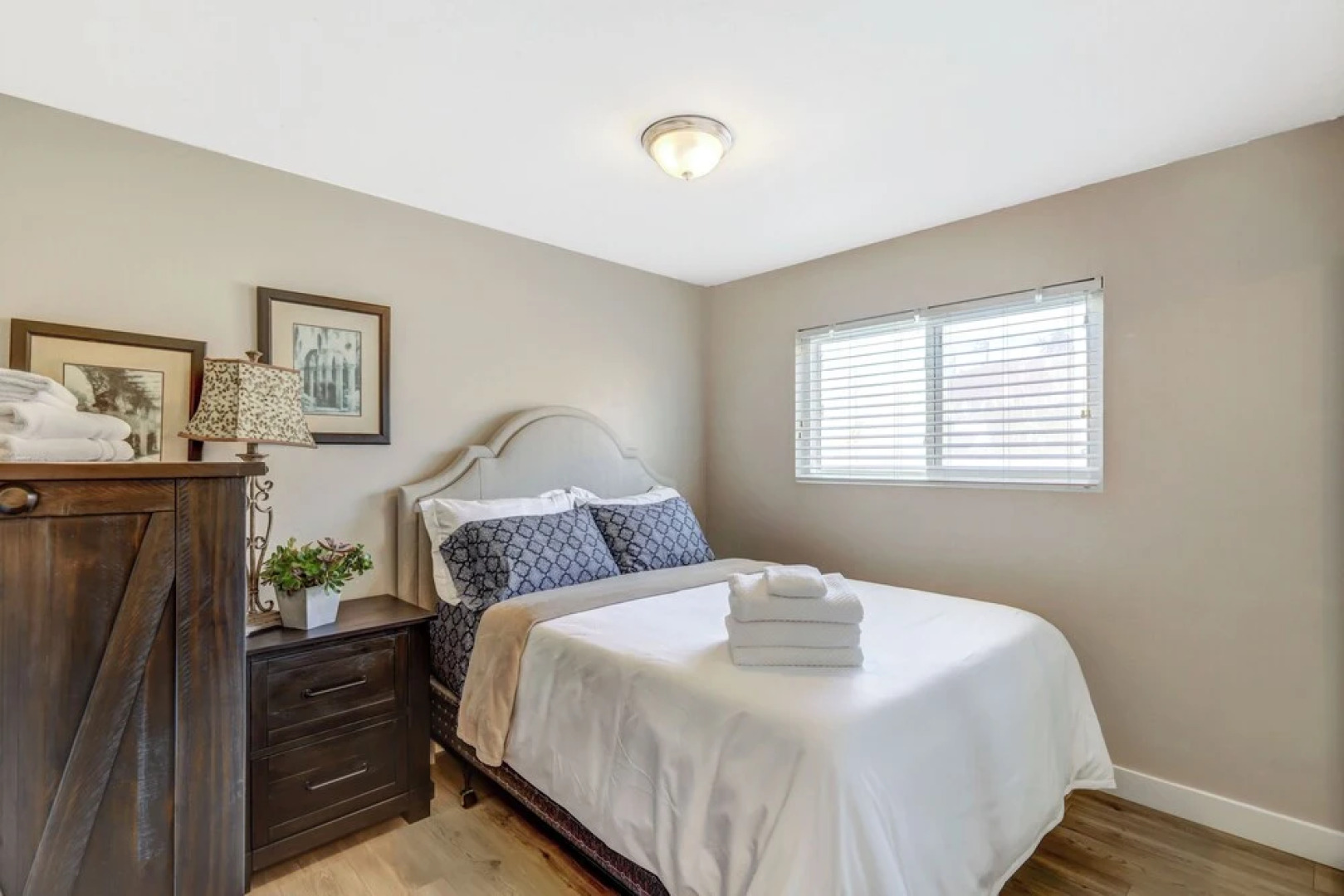 Sunny Vista Vacation Rental Home: 12 Mi to Beach!