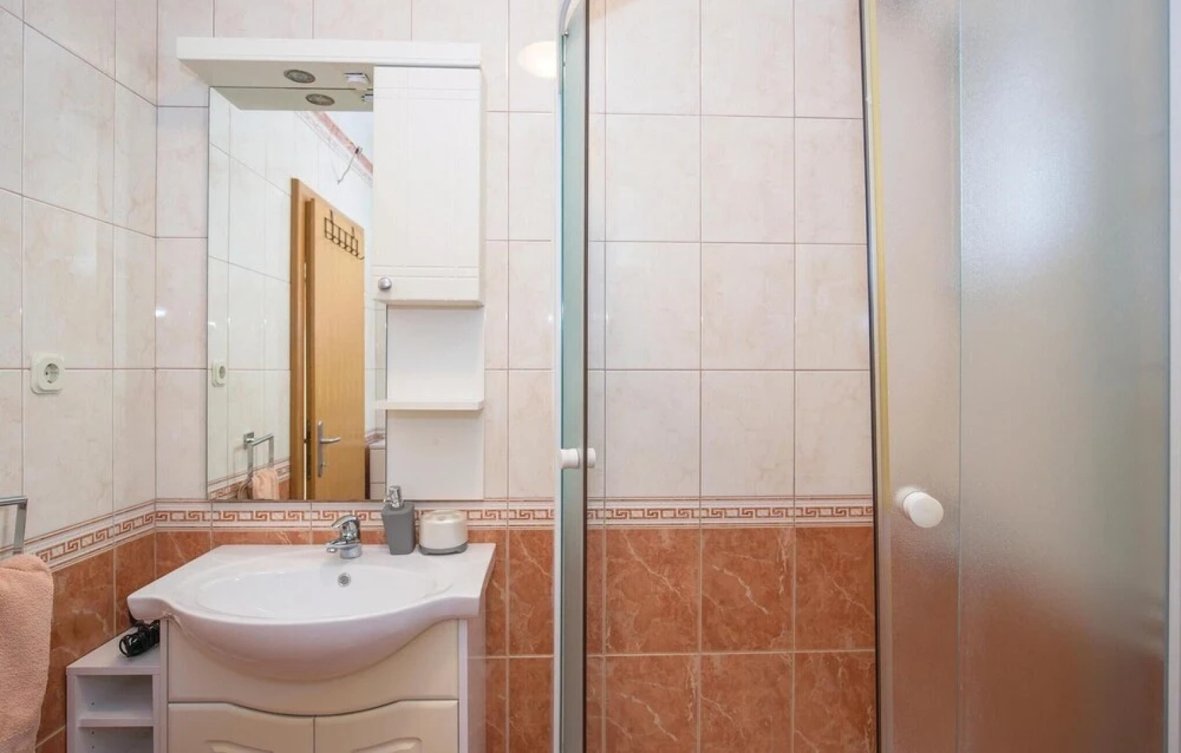 Stunning Apartment in Birine With 3 Bedrooms and Wifi