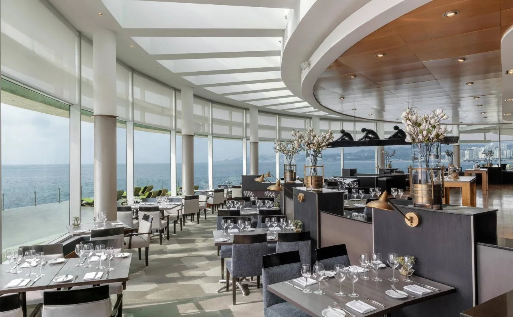 Sheraton Miramar Hotel & Convention Center