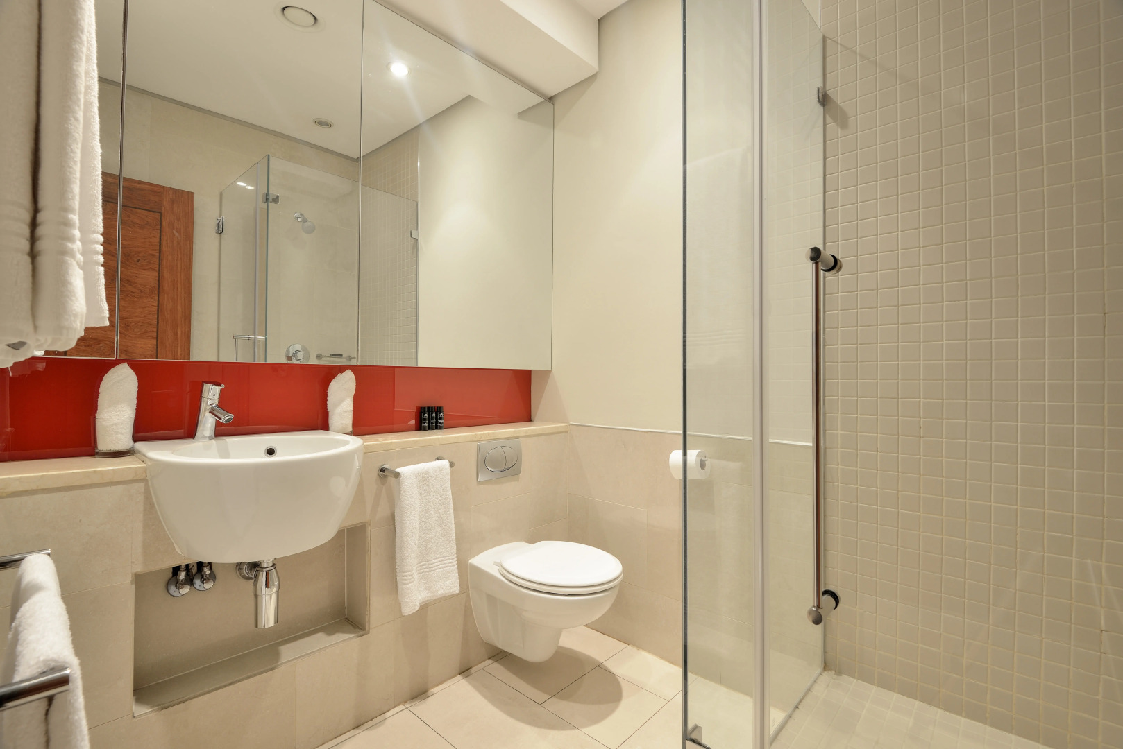 Raphael Penthouse Suites