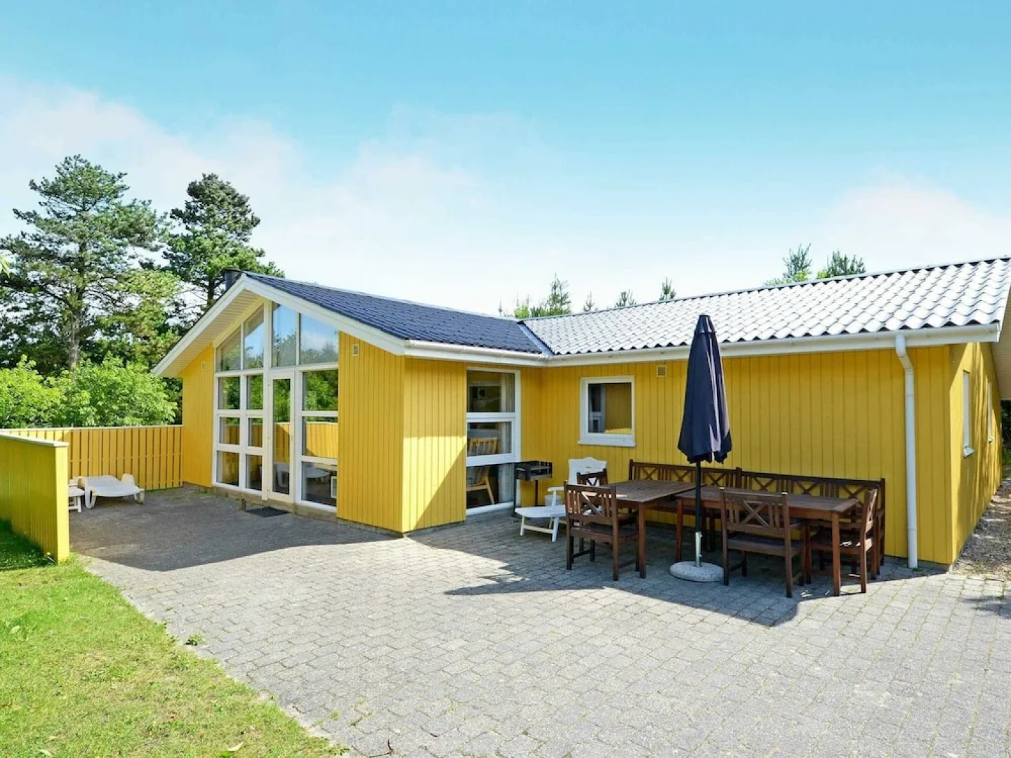 8 Person Holiday Home in Henne