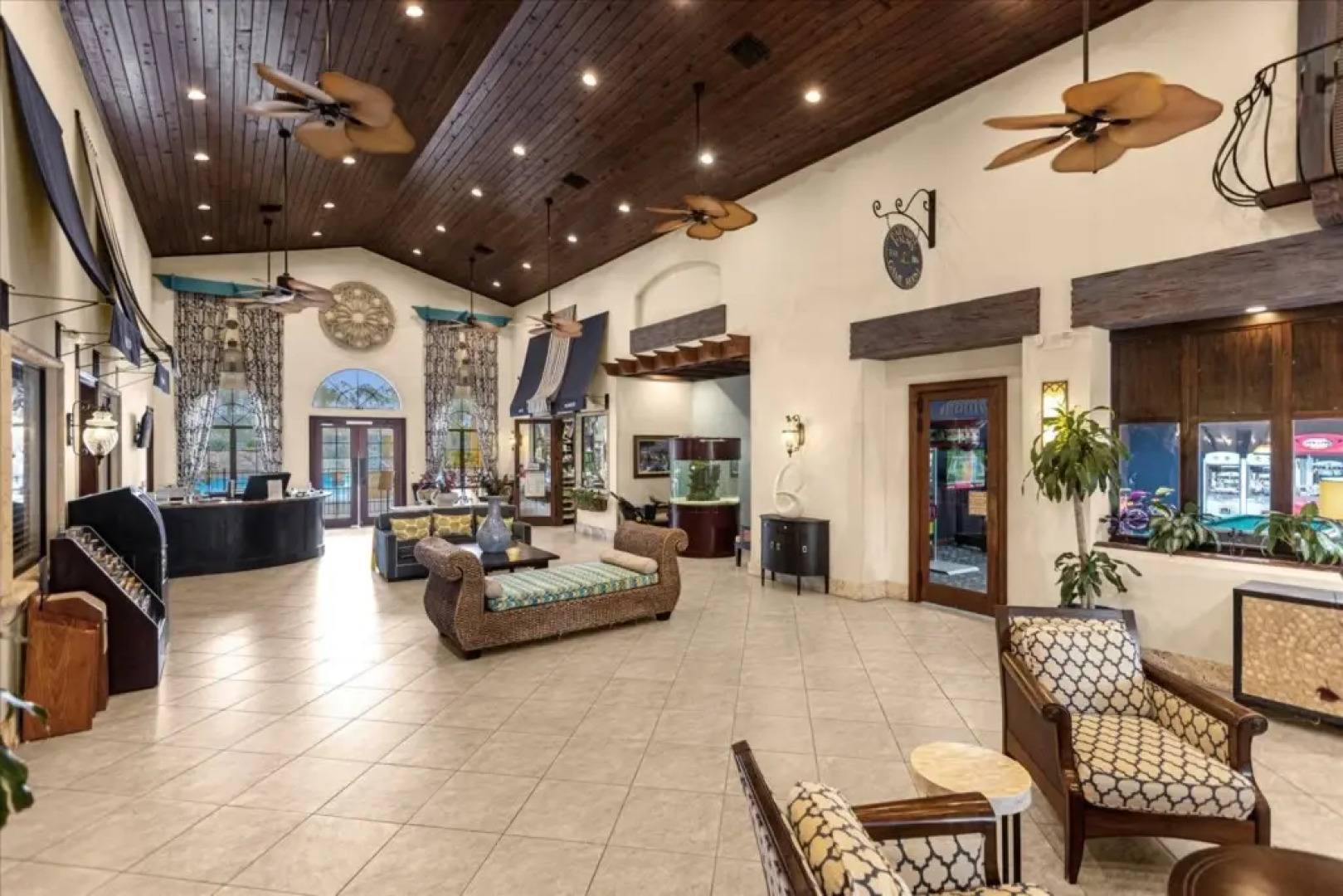 5 Bedrooms / 4 Bathrooms / Paradise Palms (8869 CP), Kissimmee, US